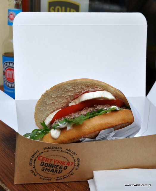 Kraków - Beef Burger Bar - Włoski Styl Burger z bliska