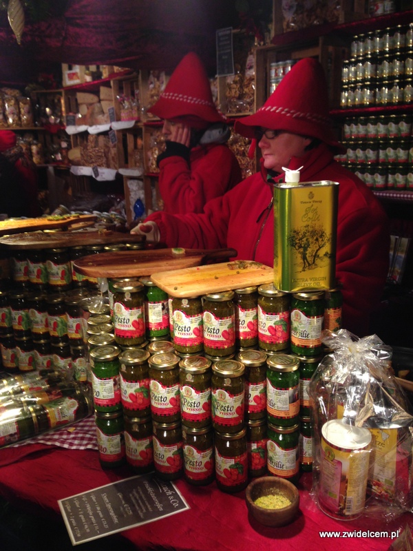 Berlin - weihnachtsmarkt charlottenburg - pesto