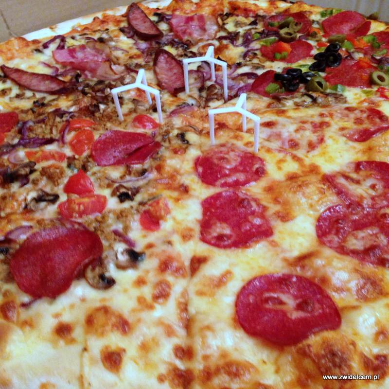 Kraków - Apetyt Bistro - pizza 4x4