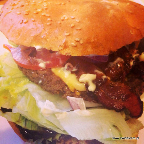 Kraków - Zacny burger milordzie - BBQ